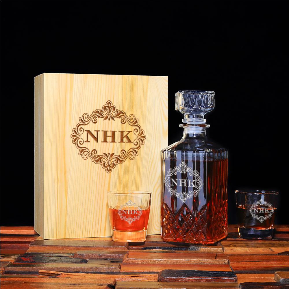 Men's Gift, Personalized Whiskey Decanter - Groomsmen Gifts, Personalized Gift - Engravedideas