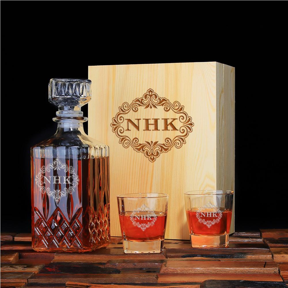 Men's Gift, Personalized Whiskey Decanter - Groomsmen Gifts, Personalized Gift - Engravedideas